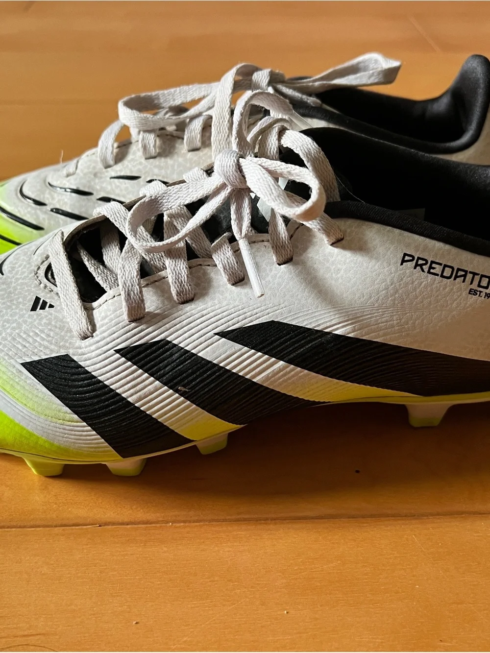 Adidas Kids Predator Soccer Cleats - White & Neon Yellow